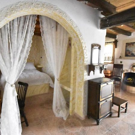Menetaí Lakena Traditional House מראה חיצוני תמונה